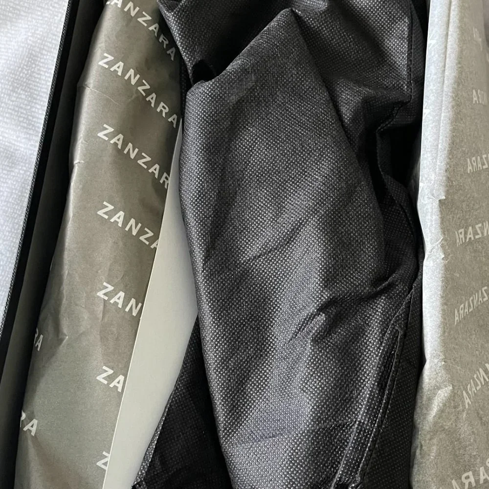 Zanzara Men's Navy Shoes NIB Size 11